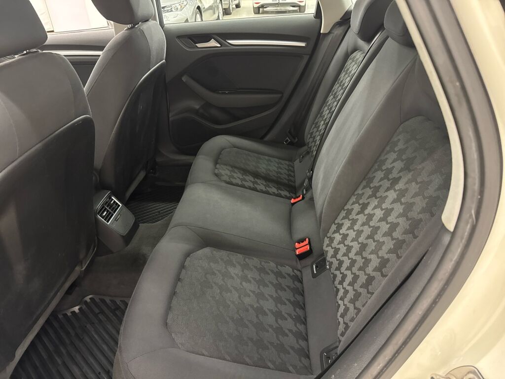 Audi A3 2014 Valkoinen