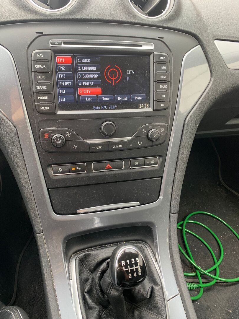 Ford Mondeo 2014 Harmaa