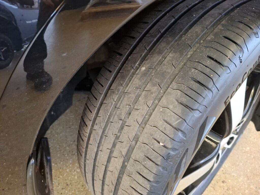 Skoda Octavia 2014 Musta