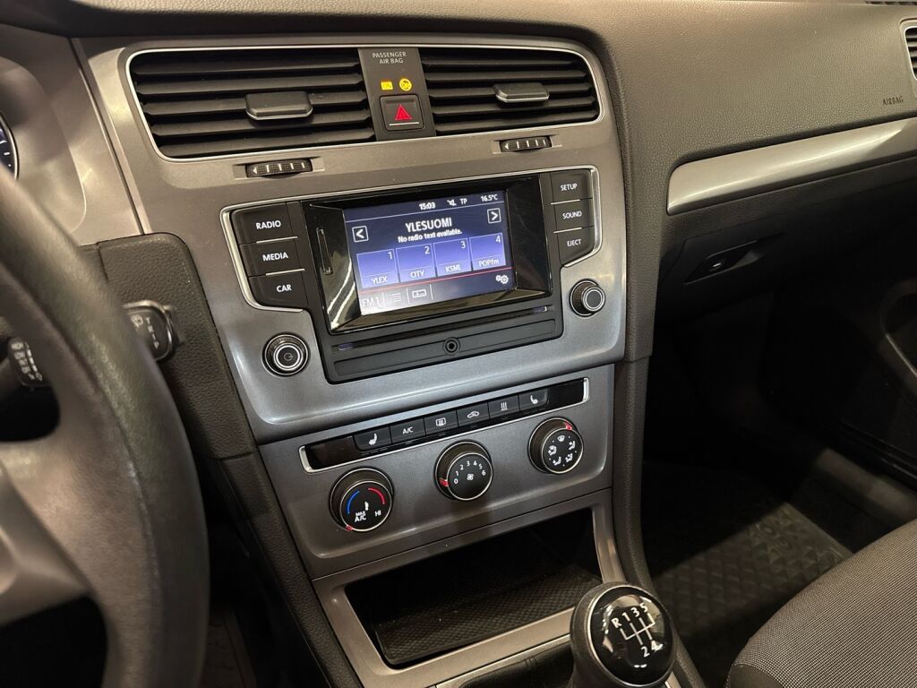 Volkswagen Golf 2014 Valkoinen