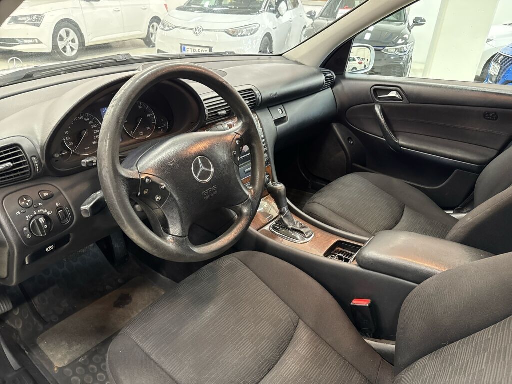 Mercedes-Benz C 2006 Hopea
