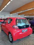 Toyota AYGO 2014 Punainen
