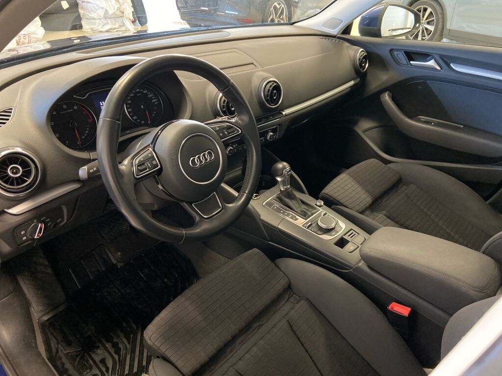 Audi A3 2014 Sininen