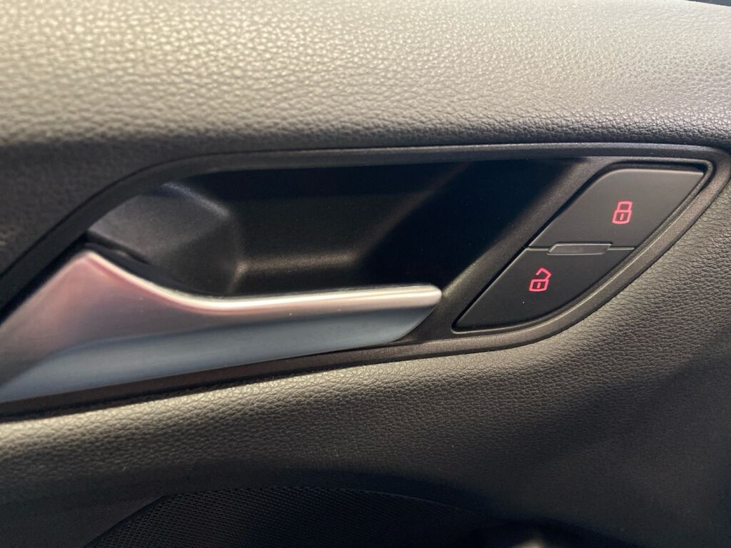 Audi A3 2014 Sininen