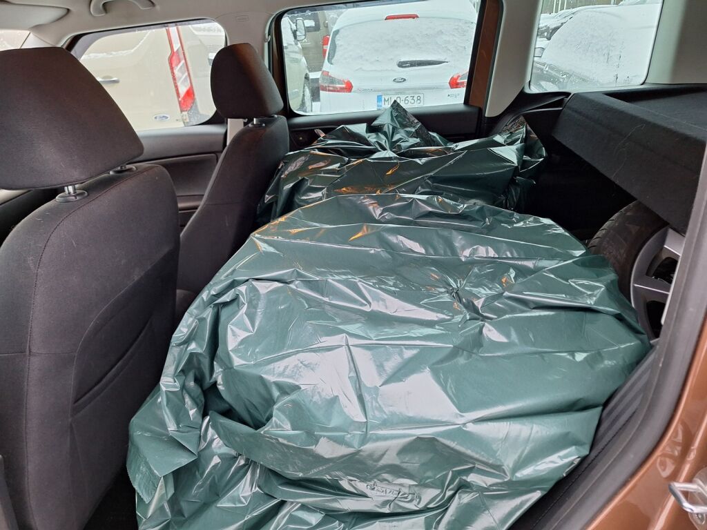 Skoda Yeti 2014 Oranssi