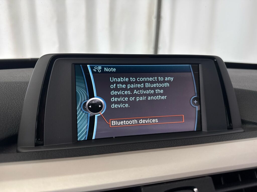 BMW 320 Gran Turismo 2014 Musta