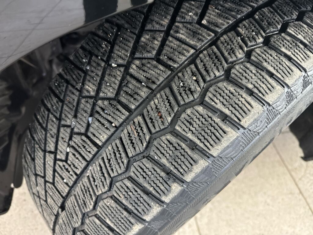 BMW 320 Gran Turismo 2014 Musta