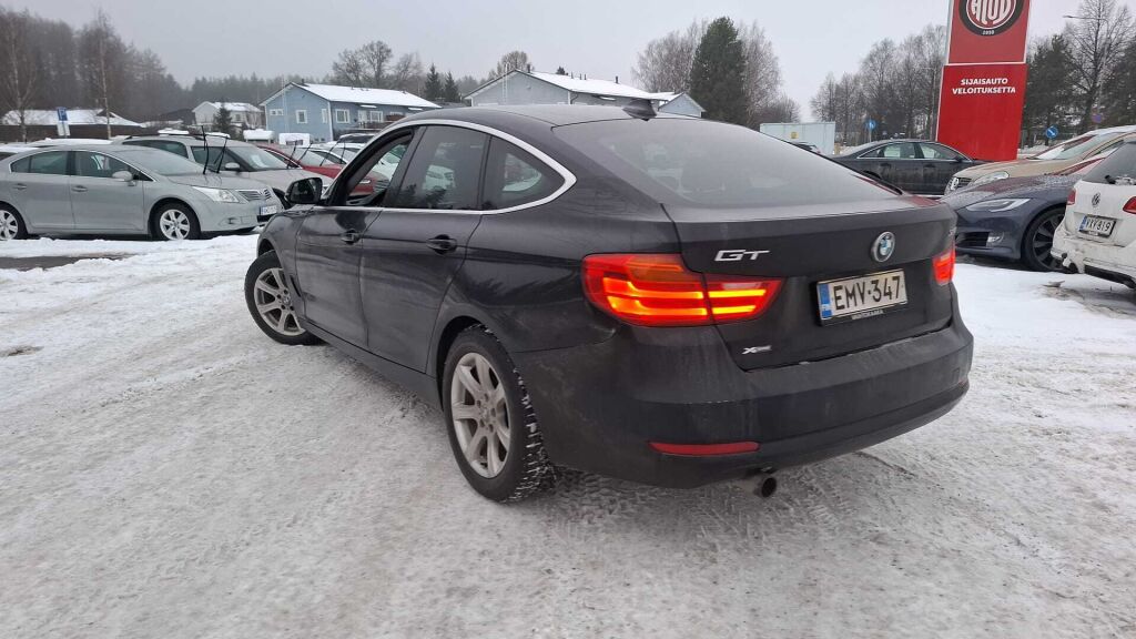 BMW 320 Gran Turismo 2014 Musta