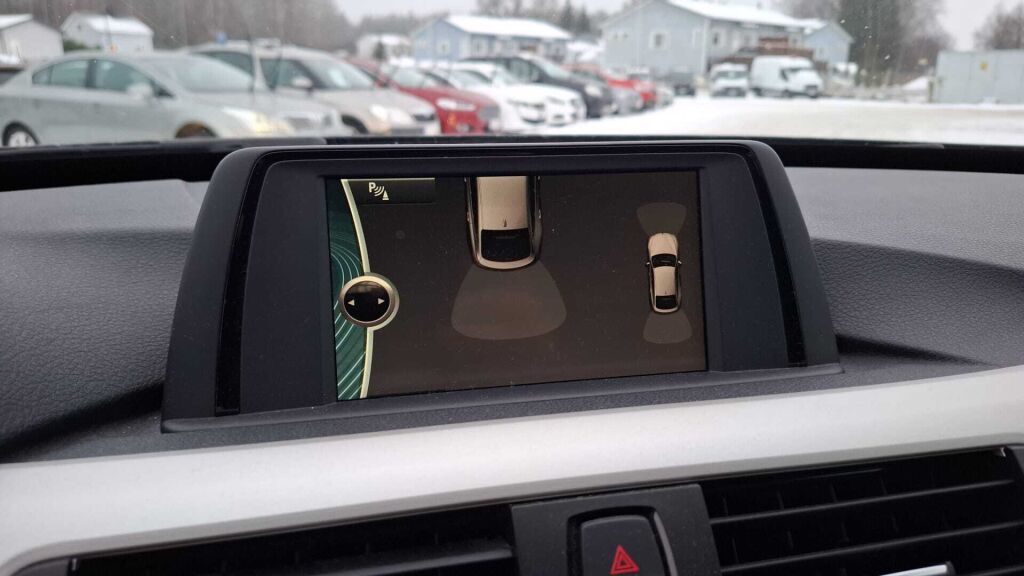 BMW 320 Gran Turismo 2014 Musta