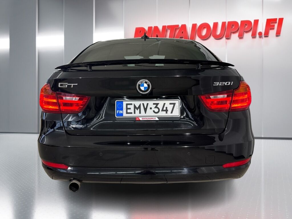 BMW 320 Gran Turismo 2014 Musta