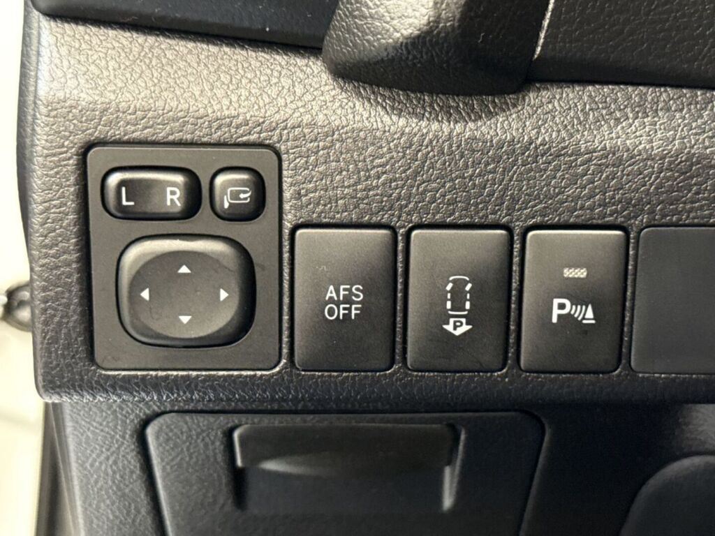 Toyota Auris 2014 Valkoinen