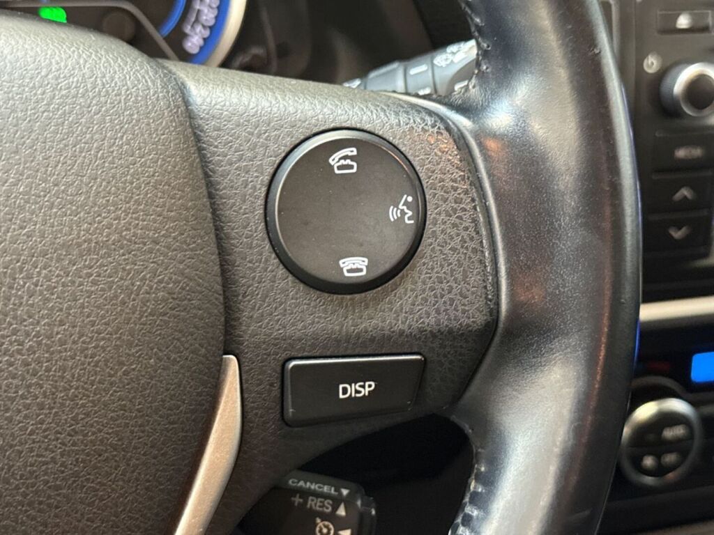 Toyota Auris 2014 Valkoinen