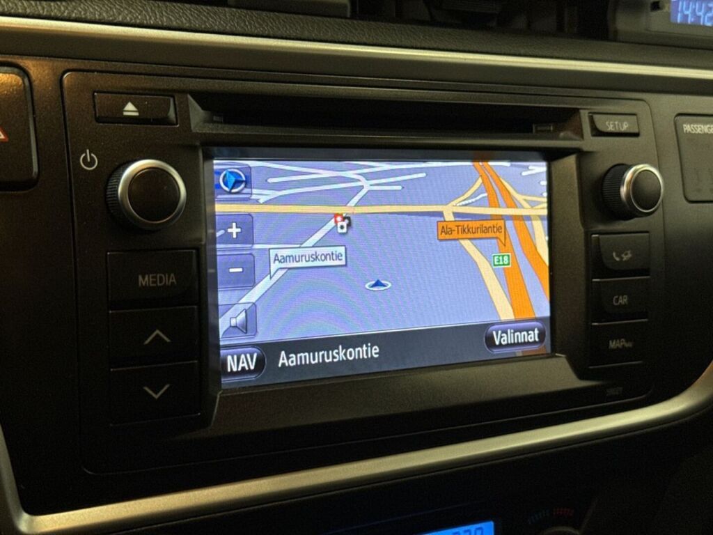 Toyota Auris 2014 Valkoinen