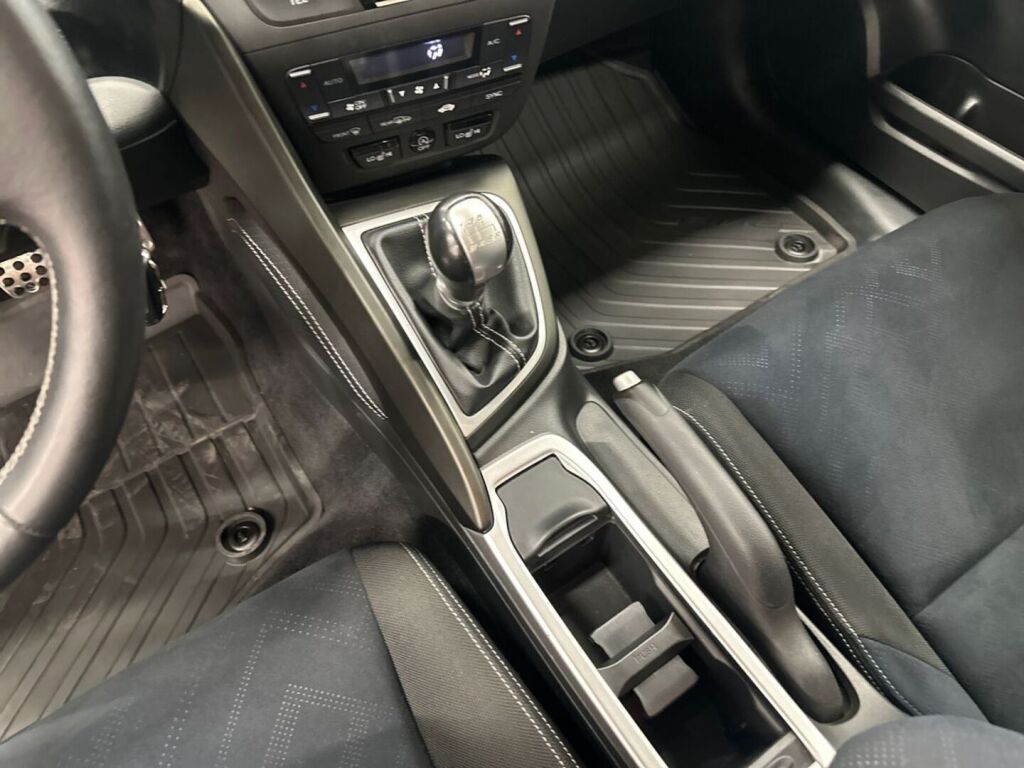 Honda Civic 2014 Harmaa