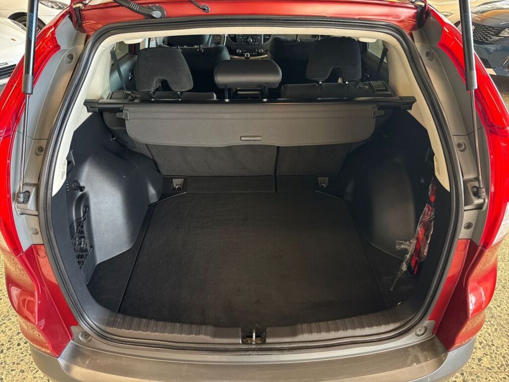 Honda CR-V 2014 Punainen