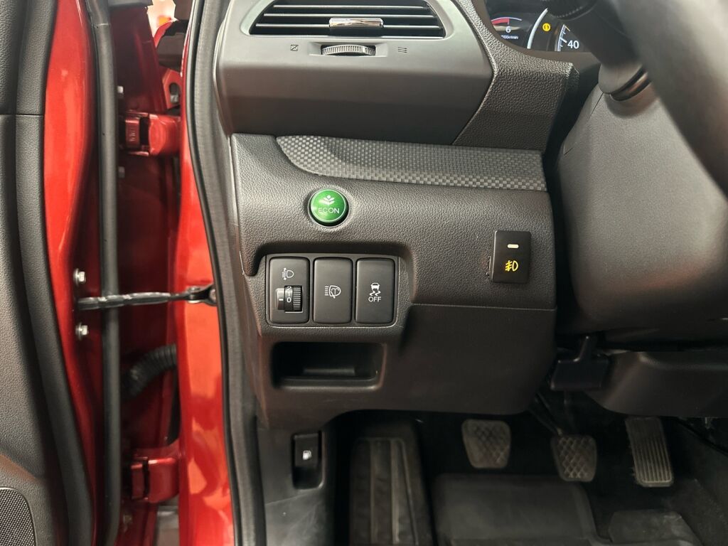 Honda CR-V 2014 Punainen