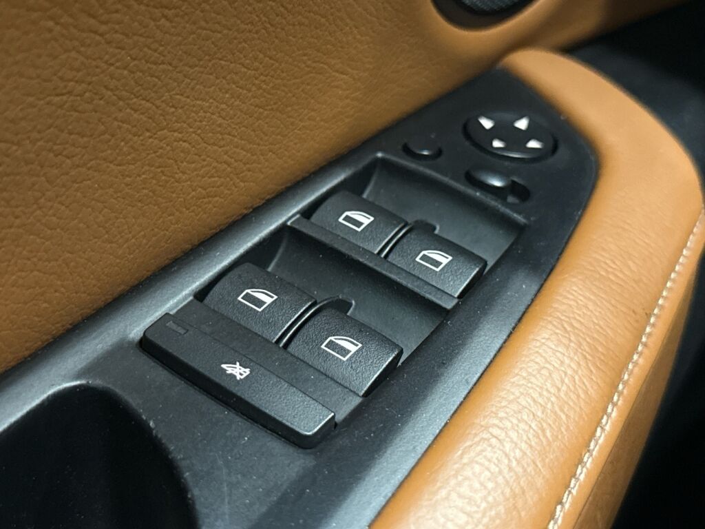 BMW X5 2008 Valkoinen