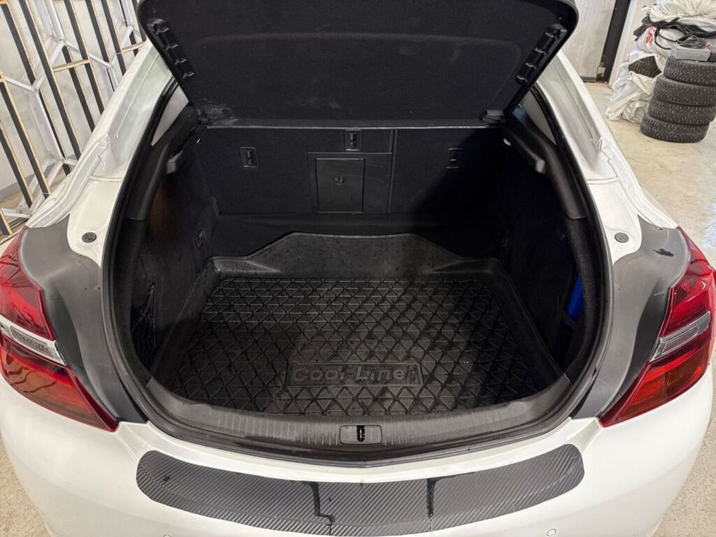 Opel Insignia 2014 Valkoinen