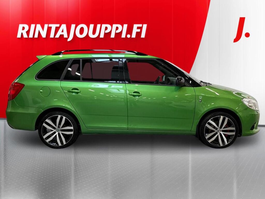 Skoda Fabia 2012 Vihreä