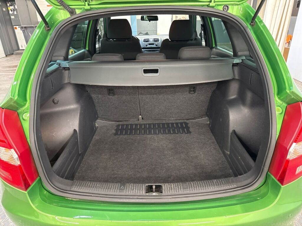 Skoda Fabia 2012 Vihreä