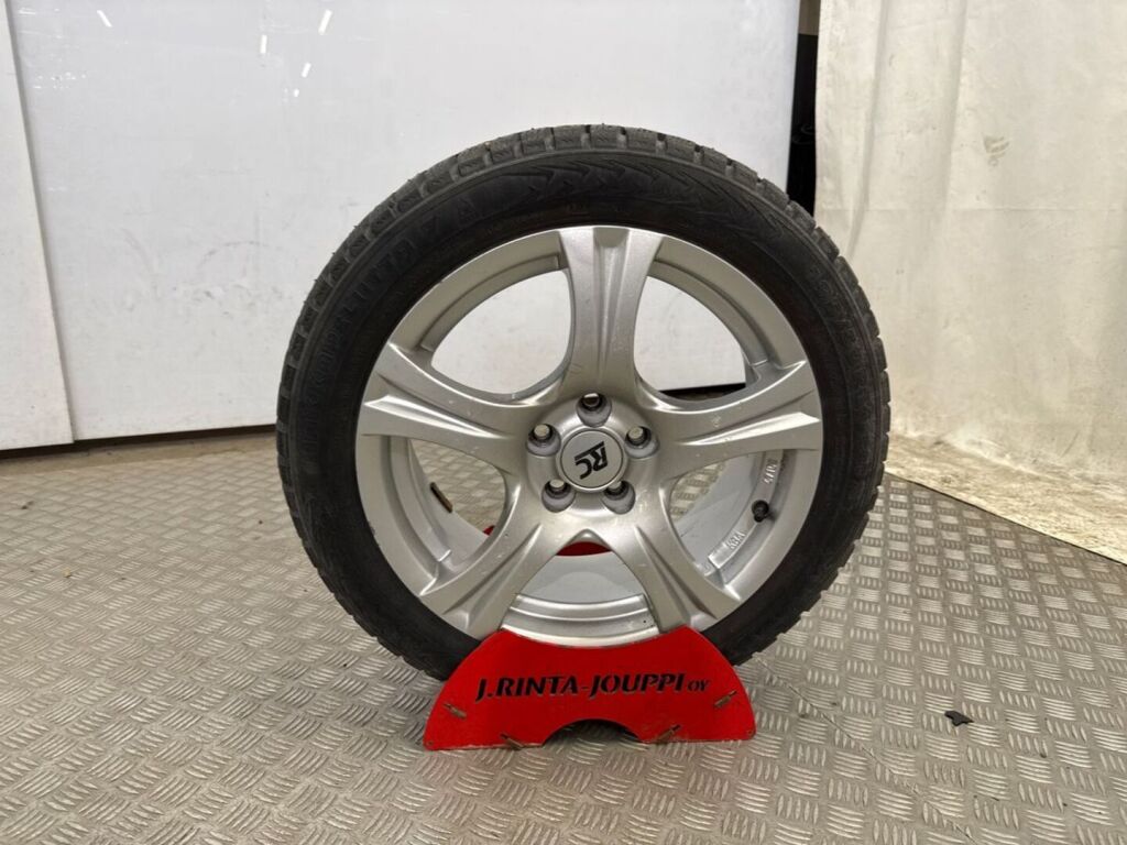 Skoda Fabia 2012 Vihreä