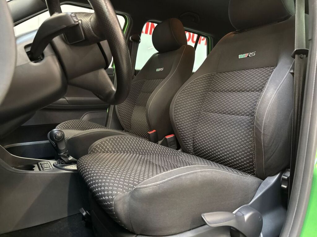 Skoda Fabia 2012 Vihreä