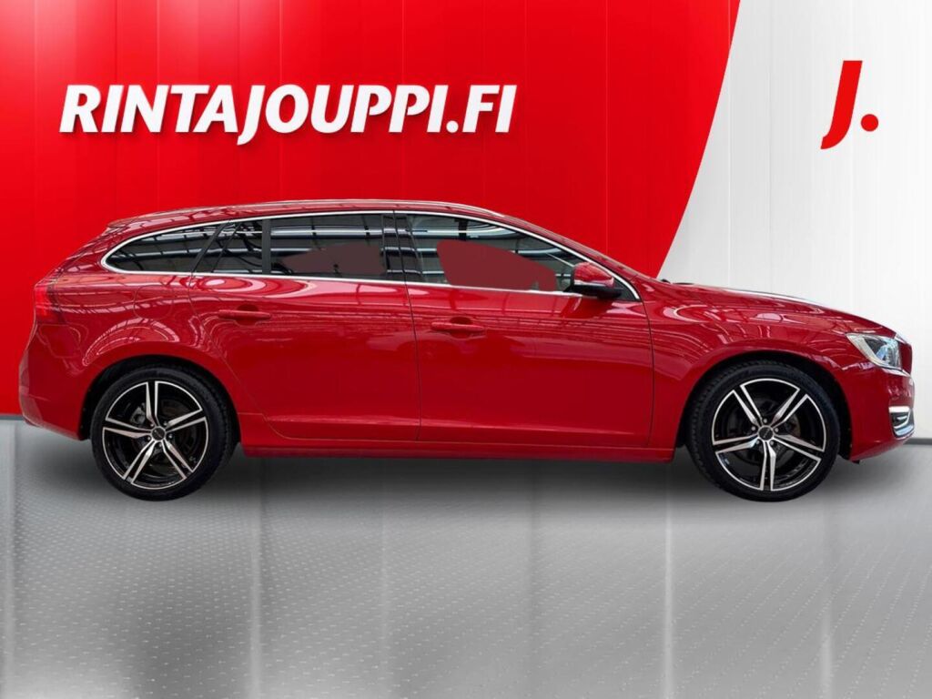 Volvo V60 2014 Punainen