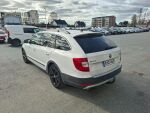 Skoda Superb 2014 Valkoinen