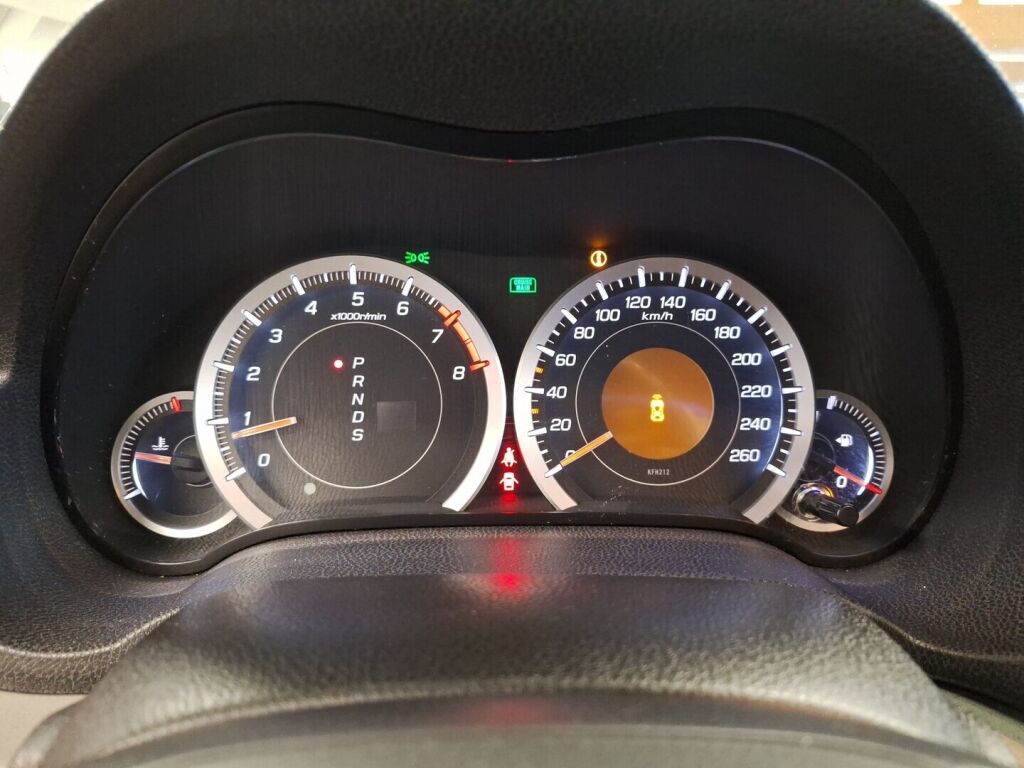 Honda Accord 2009 Harmaa