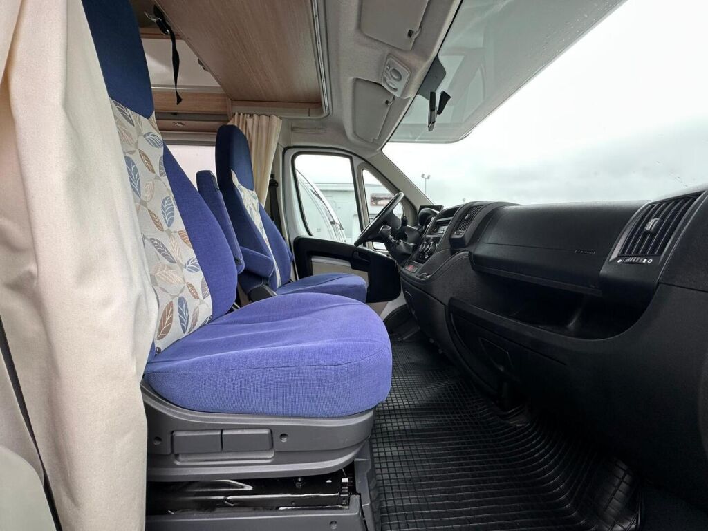 Sunlight A 72 2014 Valkoinen