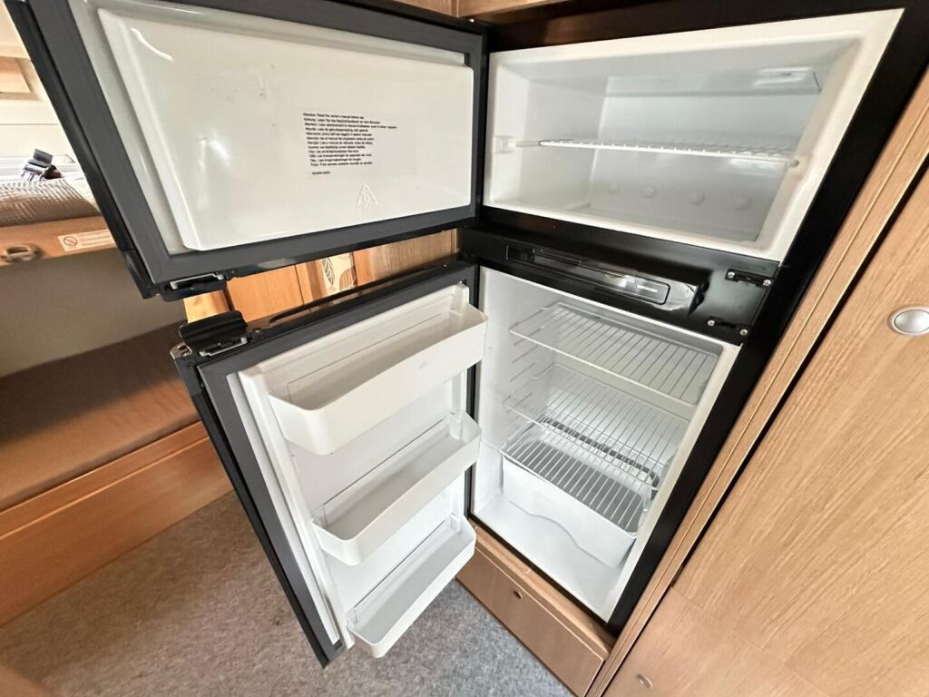 Sunlight A 72 2014 Valkoinen