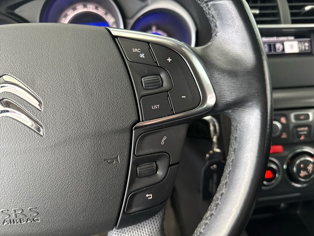 Citroen C4 2015 Punainen