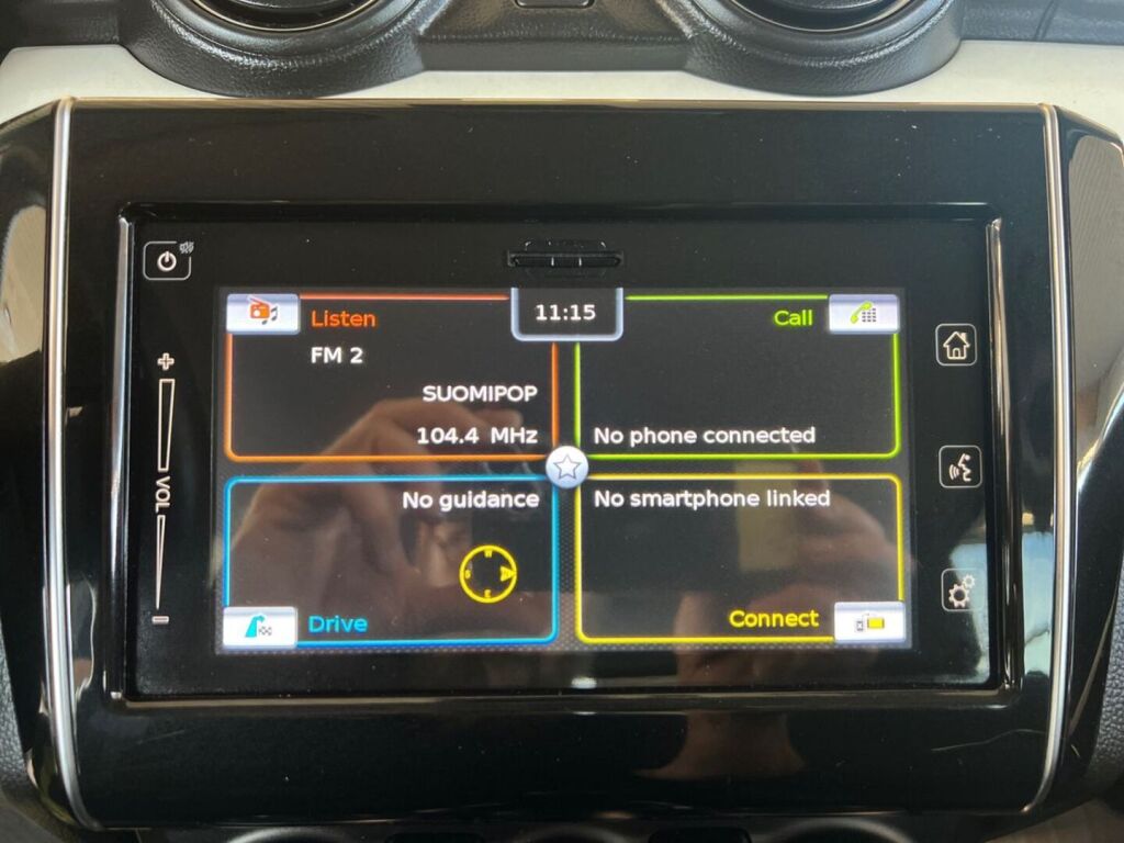 Suzuki Swift 2019 Musta