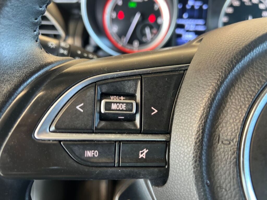 Suzuki Swift 2019 Musta