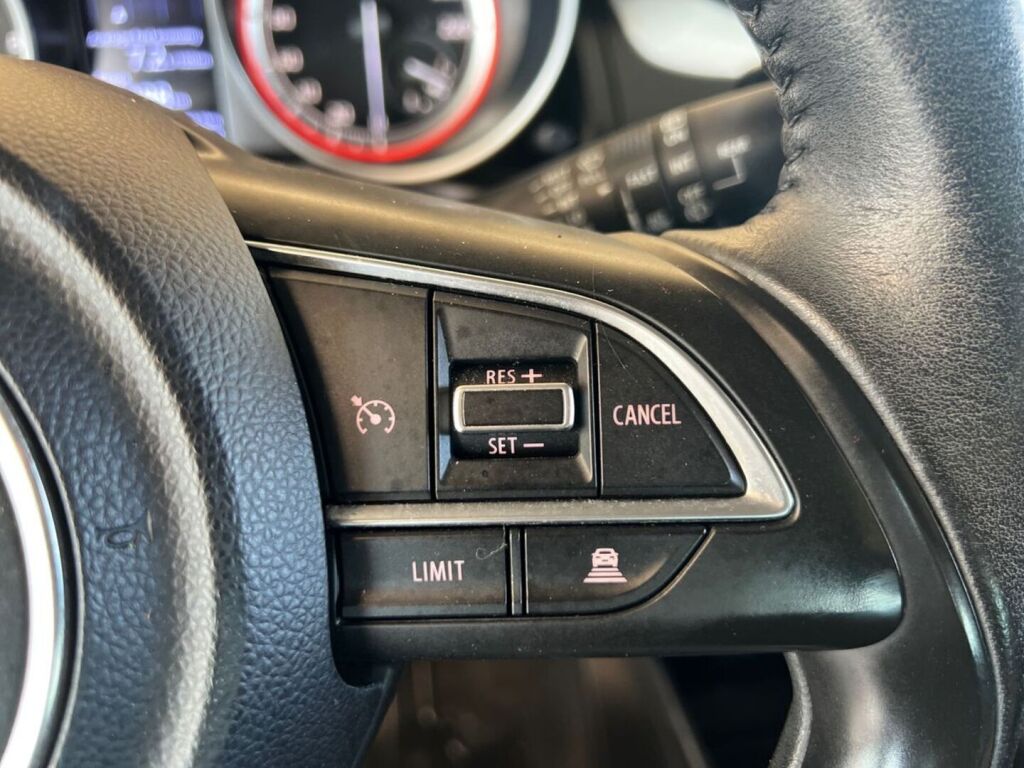 Suzuki Swift 2019 Musta
