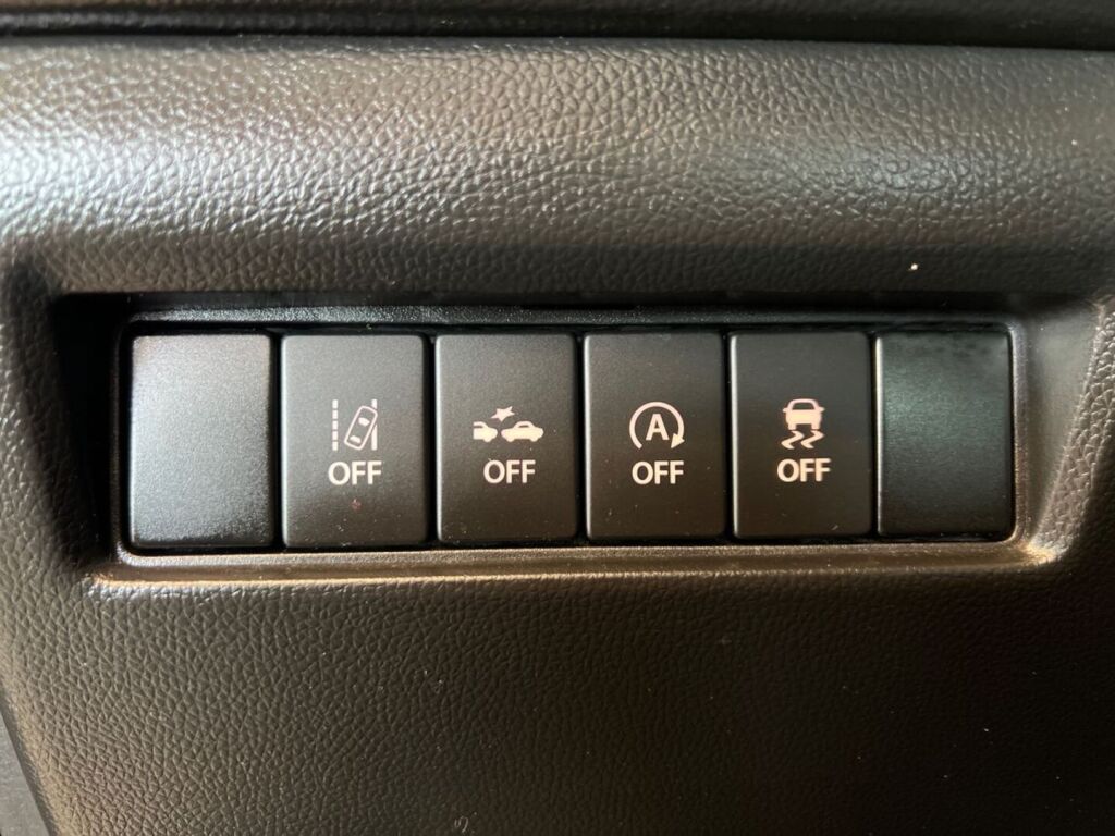 Suzuki Swift 2019 Musta
