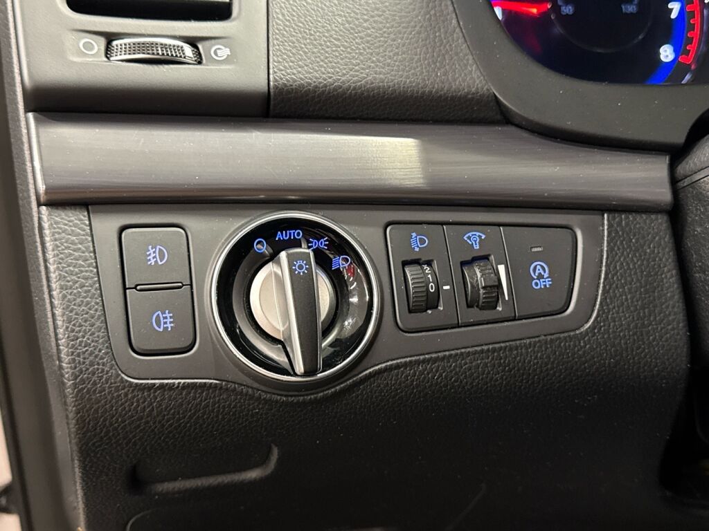 Hyundai i40 Wagon 2015 Valkoinen