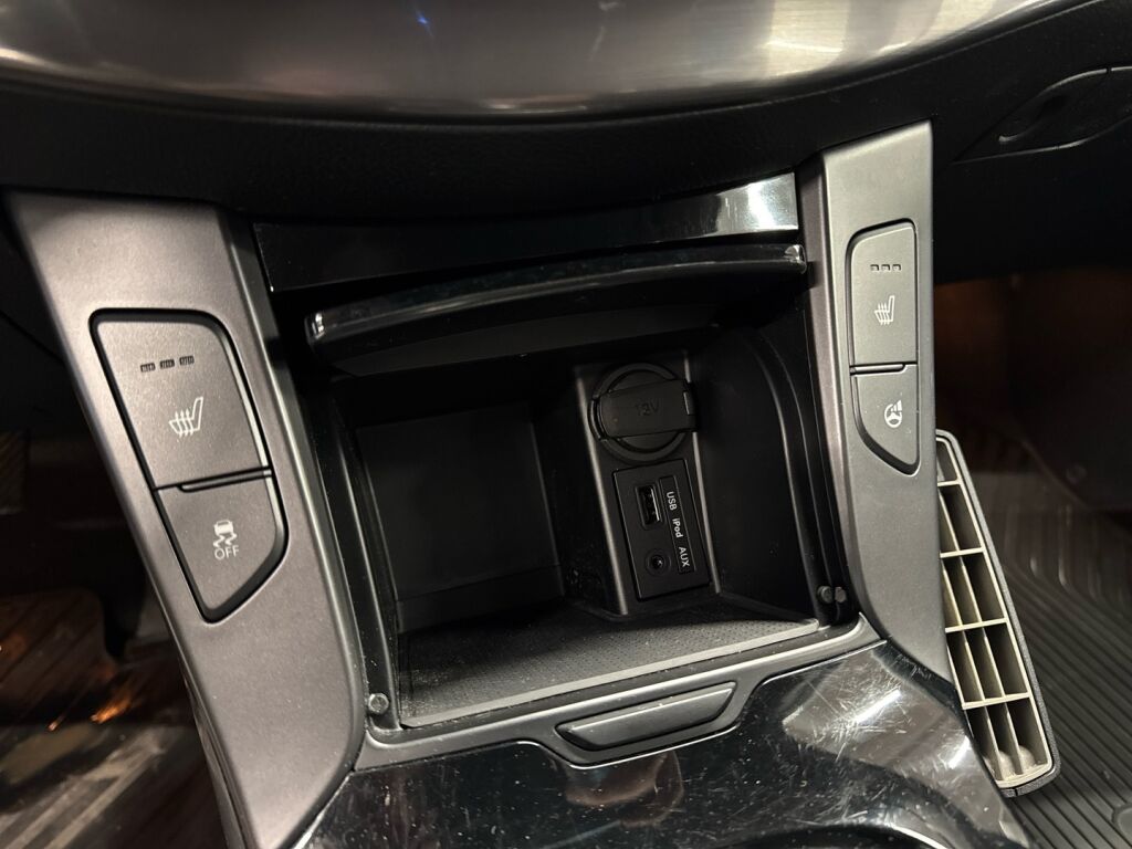 Hyundai i40 Wagon 2015 Valkoinen