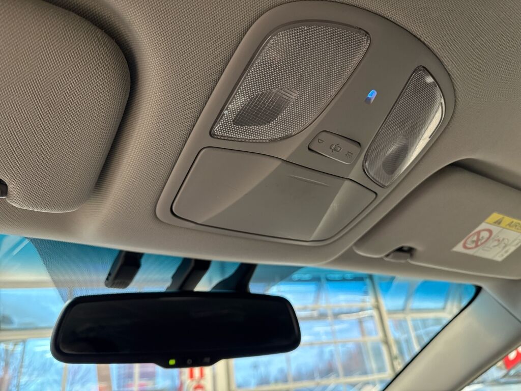 Hyundai i40 Wagon 2015 Valkoinen