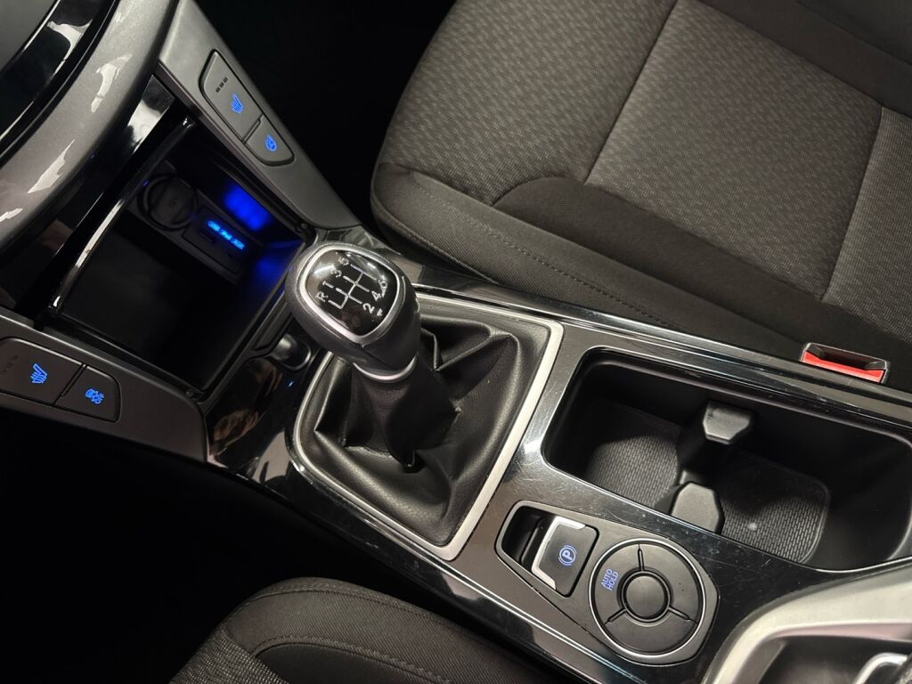 Hyundai i40 Sedan 2015 Harmaa