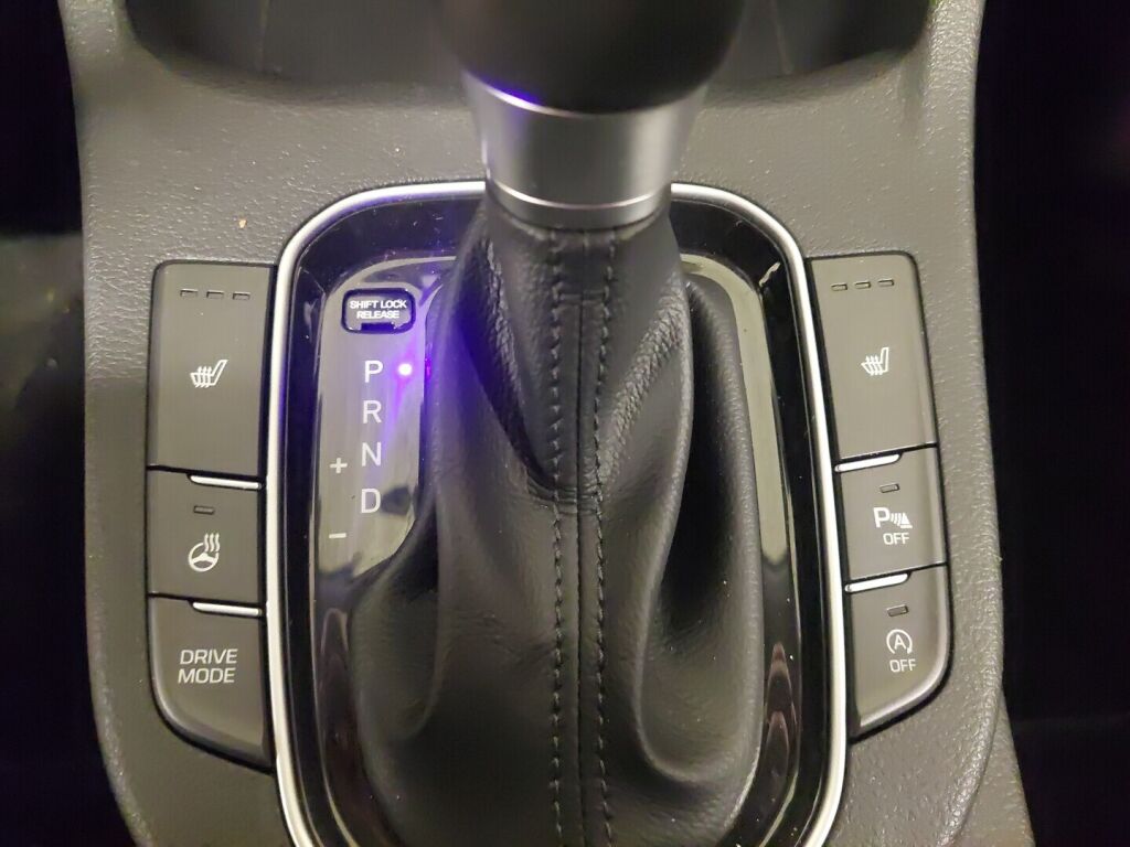 Hyundai i30 5d 2018 Ruskea (beige)