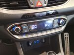 Hyundai i30 5d 2018 Valkoinen