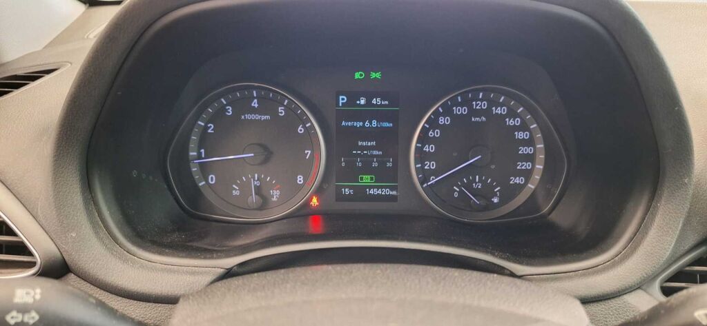 Hyundai i30 5d 2018 Valkoinen