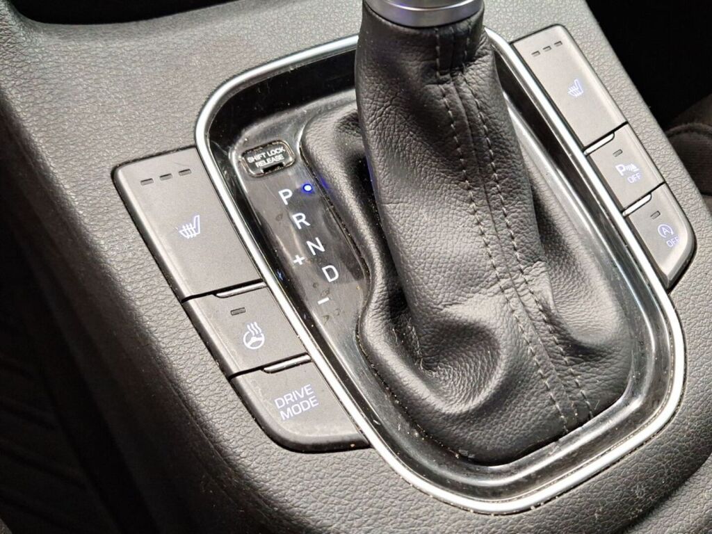 Hyundai i30 5d 2018 Valkoinen