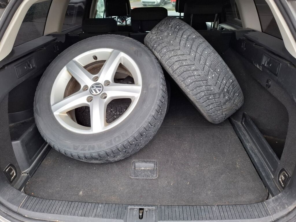 Volkswagen Passat 2015 Harmaa