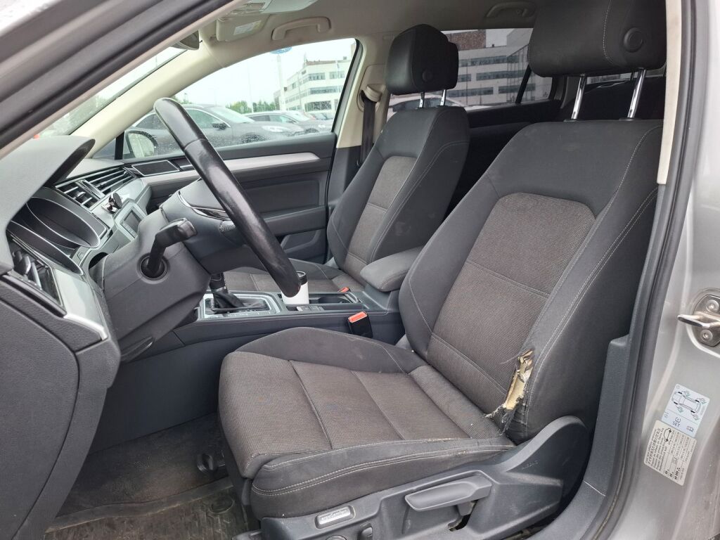 Volkswagen Passat 2015 Harmaa