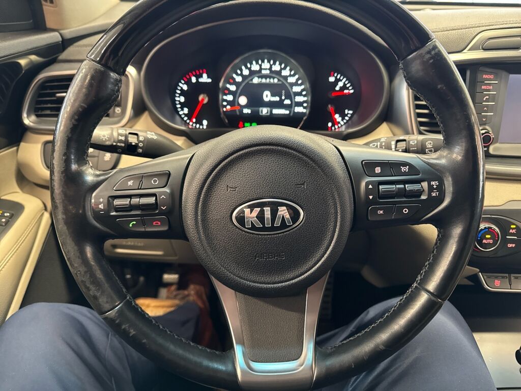 Kia Sorento 2015 Valkoinen
