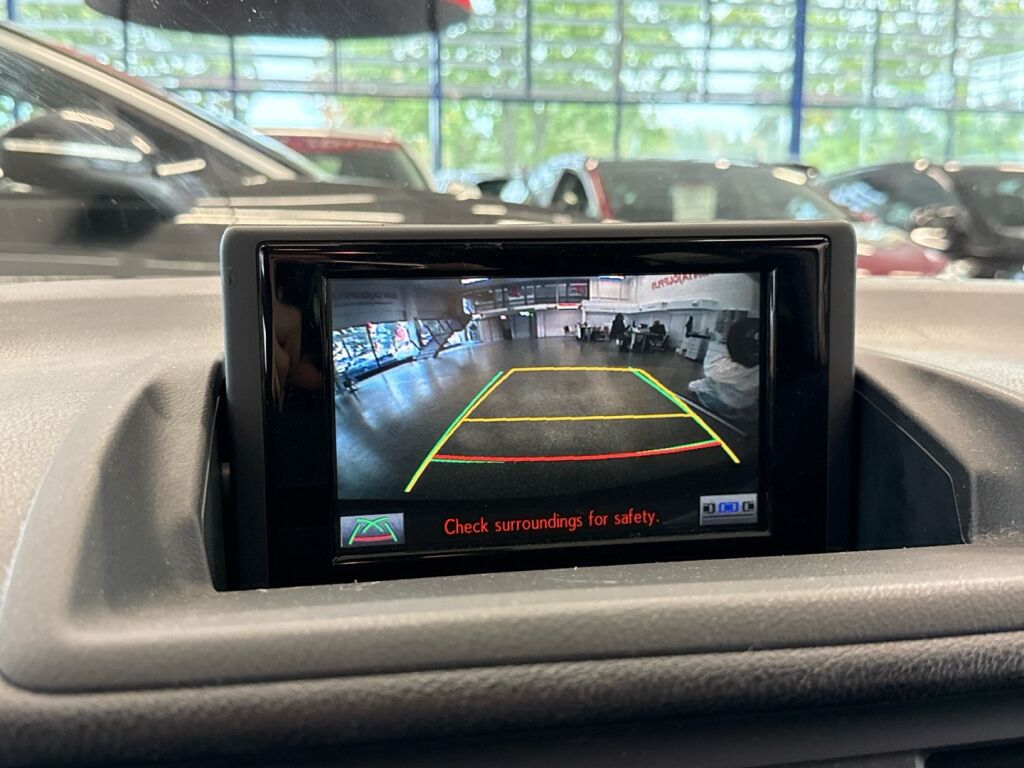 Lexus CT 2011 Harmaa