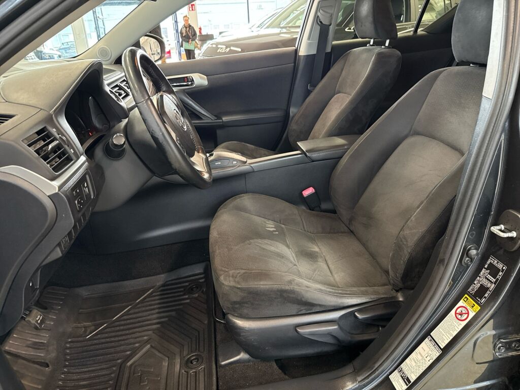 Lexus CT 2011 Harmaa