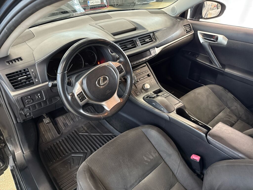 Lexus CT 2011 Harmaa